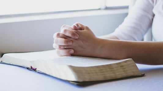 Why Christian Shops Like Catching Daisies Are a Treasure Trove for Your Faith